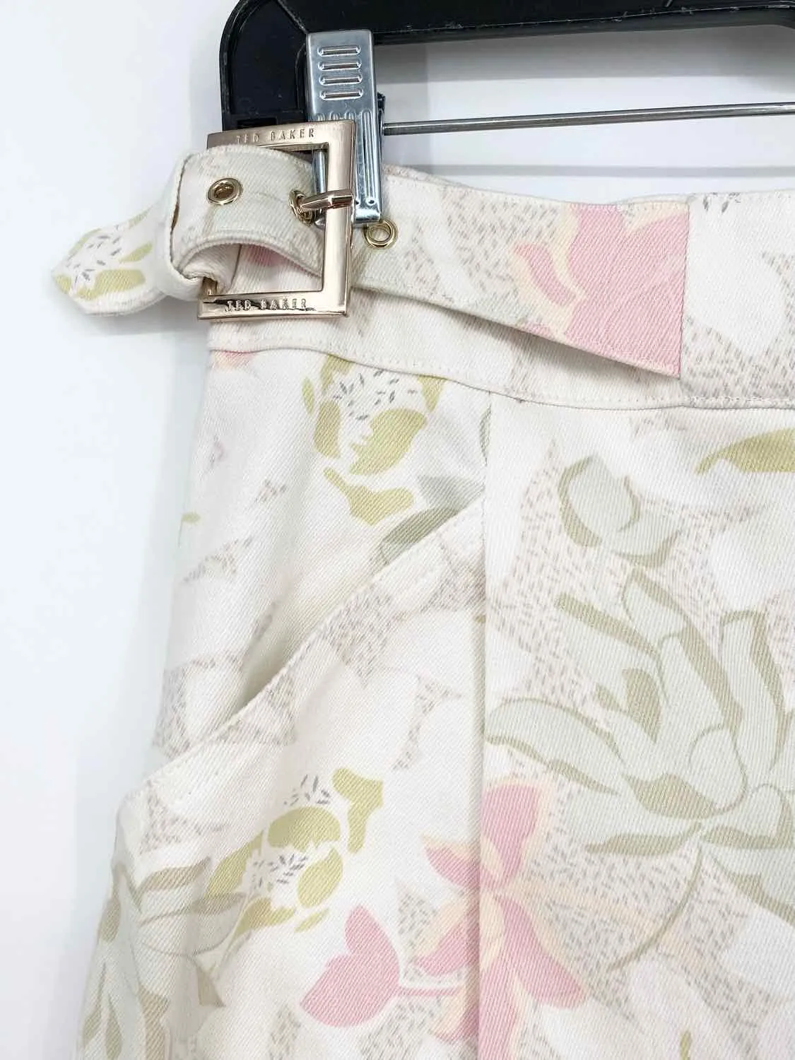 Ted Baker Aphraa Women's White/Pink Capri Cotton Blend Floral Size 8 Pants